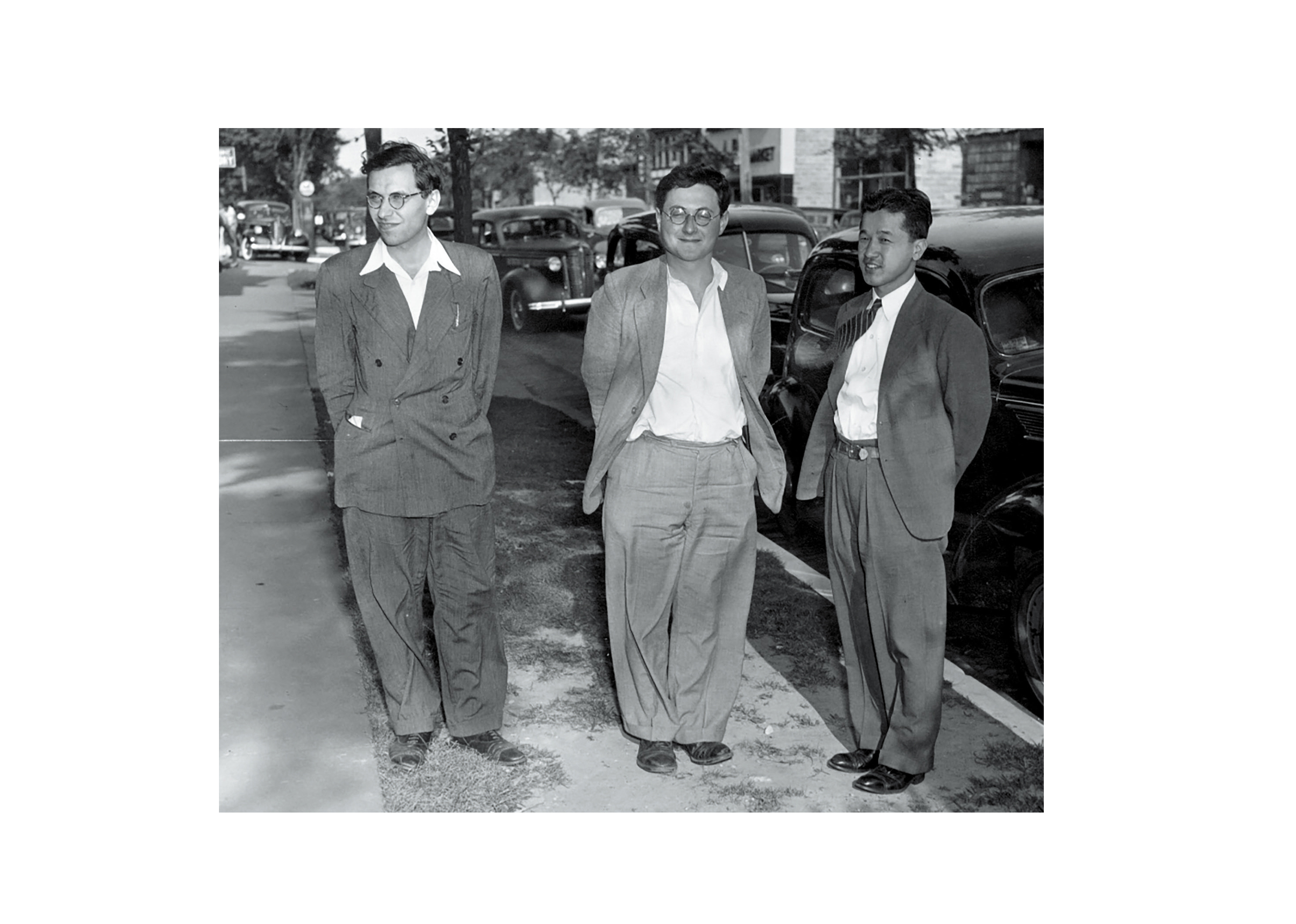 Paul Erdős ( left ) with his colleagues Arthur Harold Stone and Shizuo Kakutani. (credit: New York Daily News Archive via Getty Images)