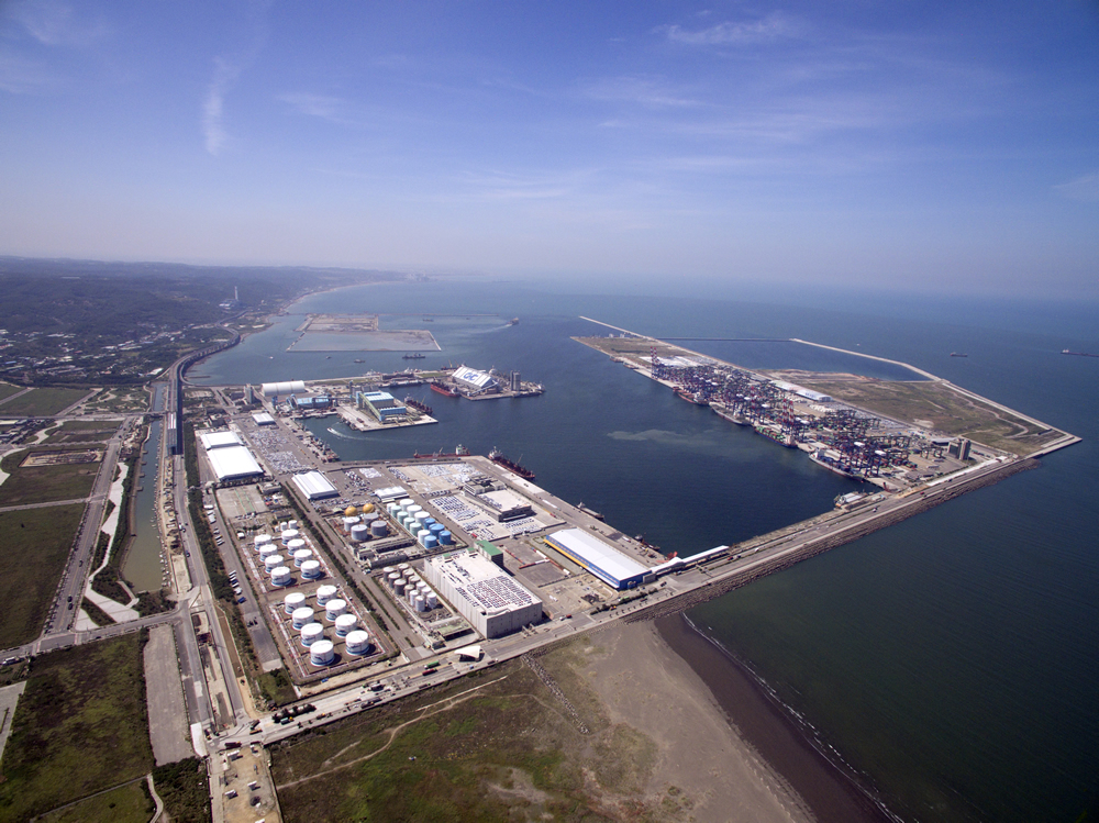 為什麼大理石加工廠大多聚集在港口周邊？ 圖｜台灣港務股份有限公司