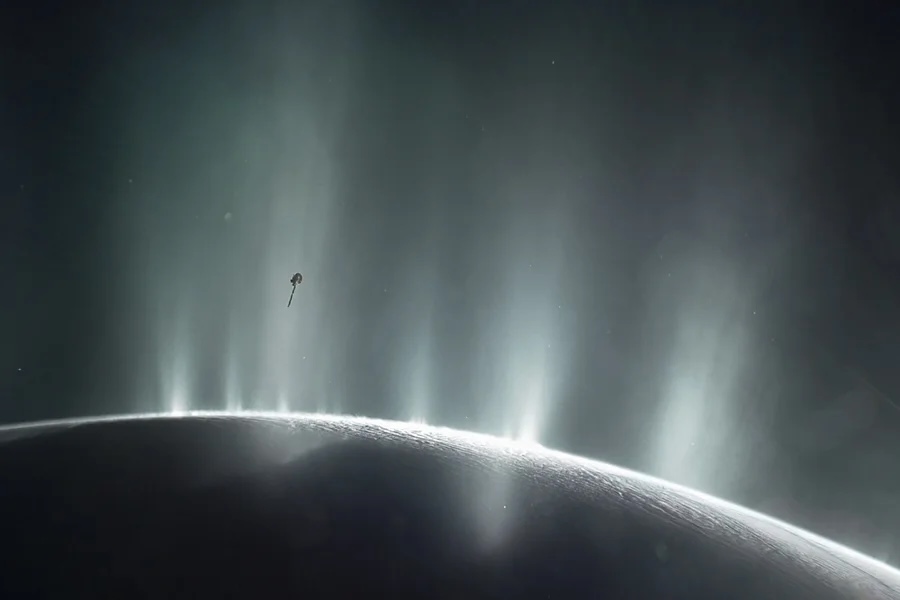 Artist's depiction of Cassini sampling plumes from the subsurface ocean of Saturn's icy moon Enceladus. ｜NASA's Goddard Space Flight Center