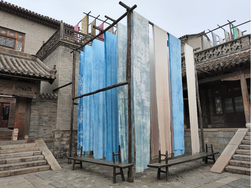 用植物萃取天然染料，不僅產量不穩定，萃取成本也高。（來源：iStock圖庫）